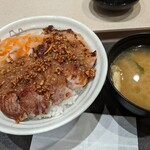松屋 - ポークステーキ丼