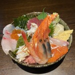 Ichiba Shokudou Sakana Ya - 豪華海鮮丼