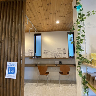 お菓子の店 オカヤス パルティール_2