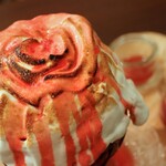 カフェ ルミエール - アリスの薔薇の焼き氷