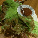 炭火焼肉 いせ家 新館 - サンチュ