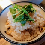 kairyourisemmontenepokku - 令和3年6月 ランチタイム
                        本日の日替わりご飯大盛無料(炊き込みご飯) 100円