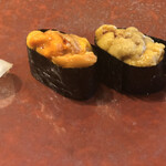 伊勢鮨 - ウニ（バフンウニ・ムラサキウニ）