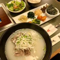 徳壽  - 数量限定とろとろ牛タンのソルロンタン麺セット1500円