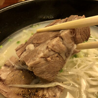 徳壽  - 厚さ3cmの極厚牛タン