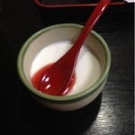 Ten Hiro - デザートの杏仁豆腐