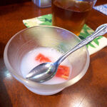 くいもんや 一歩 - デザートはスイカとレモンの寒天で、最後まで創意工夫が詰まった内容