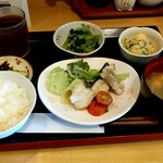 Toramatsu - おまかせ定食(少なめ）600円