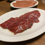 焼肉 ジャンボ - サガリ