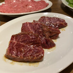 焼肉 ジャンボ - サガリ