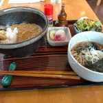 Kora ssai - 本日のランチキーマカレー丼750円