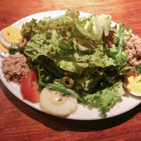 ヌガ - ニース風サラダ（ハーフ）1078円