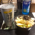 三酉屋 - レモンサワー385円