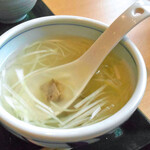 仙台牛たん けやき - 「牛たん２種盛り定食」のテールスープ