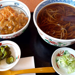 遊鶴 - そば屋のかつカレーセット