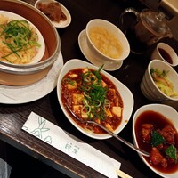 廣東料理 民生 ヒルトンプラザウエスト店 - スーパーランチ