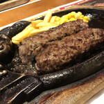 ブロンコビリー - 炭焼き超荒挽きビーフハンバーグ