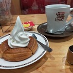 Komeda Ko-Hi-Ten - 