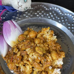 日本一小さなインド家庭料理 ドーン食堂 印度山 - 