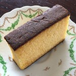 セブンイレブン - 料理写真:セブンイレブンの「プレミアムカステラ」
