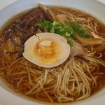 石鎚山サービスエリア（上り線）フードコート - 肱川ラーメンしゅうゆ味