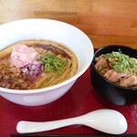 麺屋 鳳花 - らぁ麺＆チャーシュー丼