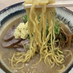 札幌麺屋 美椿 - 麺はこんな感じ