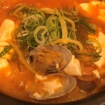 カルビ丼とスン豆腐専門店 韓丼 - 具材アップ