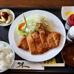 ニュープランタン - ロースかつ定食