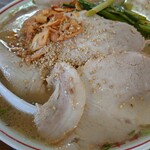 ふくちゃんラーメン - 今日はヘルシーにゴマ化粧！