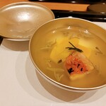 馬車道 大かわ - 金目、南瓜麩と黒皮南瓜