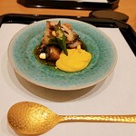 馬車道 大かわ - 豚と野菜餡仕立て