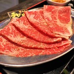 肉御殿 - 黒毛和牛サーロイン焼肉定食