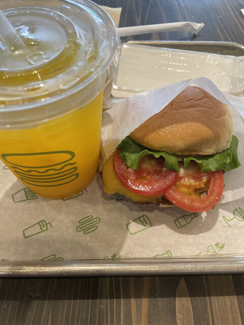 シェイクシャック アトレ恵比寿 Shake Shack 恵比寿 ハンバーガー 食べログ