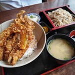 Yanagiya - あなご天丼800円(税込)+ミニ蕎麦350円