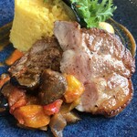 LATIN GASSE GASTRO BAR - 「豚肩ロースのグリル」（1,600円）