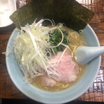 横濱家系ラーメン うめ鬼 - 