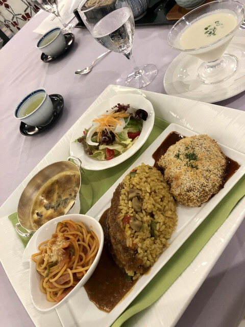 特別食堂 日本橋 トクベツショクドウ 三越前 レストラン その他 食べログ 特別食堂 日本橋 トクベツショクドウ 三越前 レストラン その他 食べログ