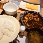 やよい軒 - カレー定食とたまご焼き