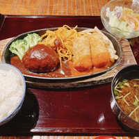 赤坂 津つ井 総本店 - 