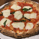 イゾラ スメラルダ - 