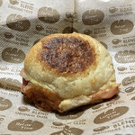 Pane Ho Maretta - ベーコン×モッツァレラ×アマトリーチャのパニーニ ¥270