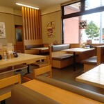 Katsuya - テーブル席