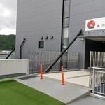 Onagawa Uoichiba Shokudou - 3階の駐車場からの入口