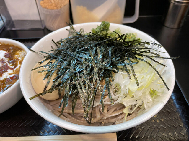 なぜ蕎麦にラー油をいれるのか 池袋南口店 都電雑司ケ谷 そば 食べログ なぜ蕎麦にラー油をいれるのか 池袋南口店 都電雑司ケ谷 そば 食べログ