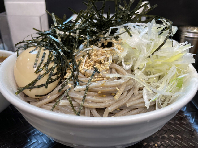 なぜ蕎麦にラー油をいれるのか 池袋南口店 都電雑司ケ谷 そば 食べログ なぜ蕎麦にラー油をいれるのか 池袋南口店 都電雑司ケ谷 そば 食べログ
