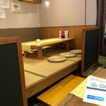 炭魚ほんだ - 座敷席