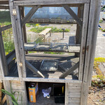 田村 岩太郎商店 - 外観1 子女子天日干し