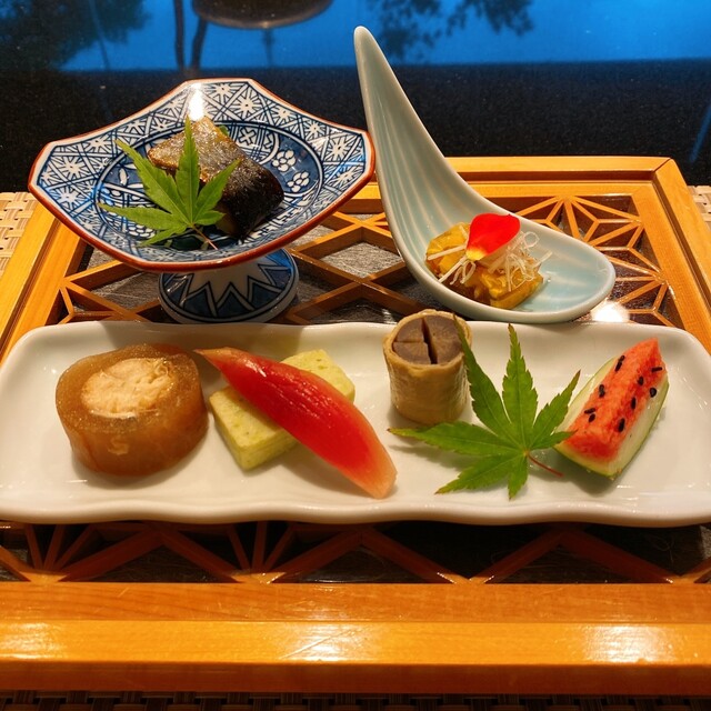 なとり川 - 国見（鉄板焼き）の写真