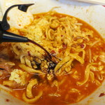 ラーメン二郎 - 赤酢投入～♪